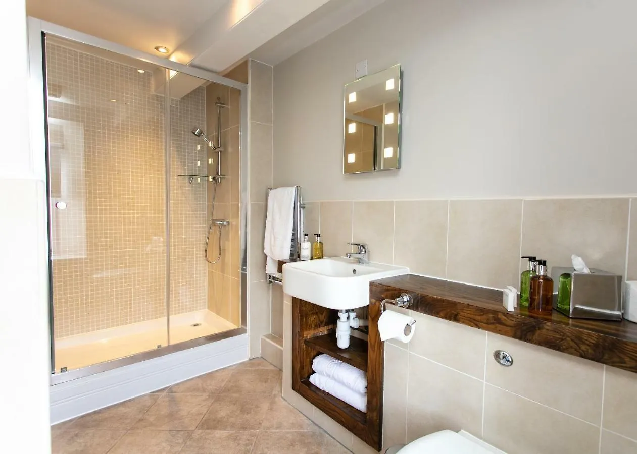 The Congresbury Arms Hotel 4*,